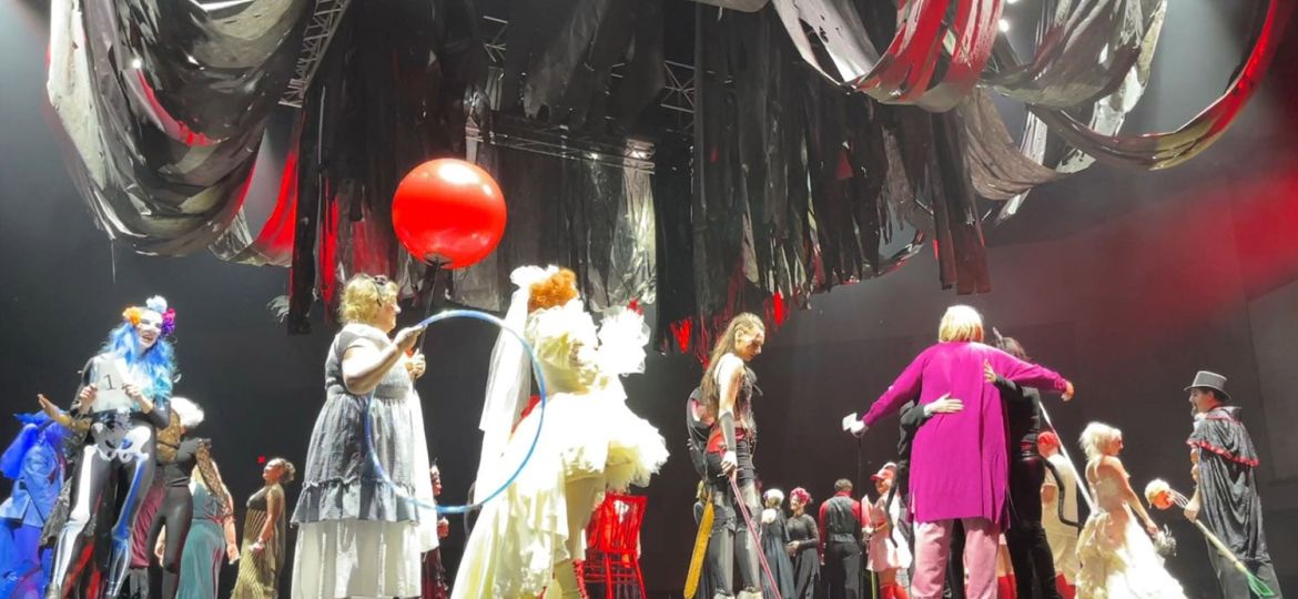 Haus-of-Raw-2022-Costume-Runway-sm-jpg